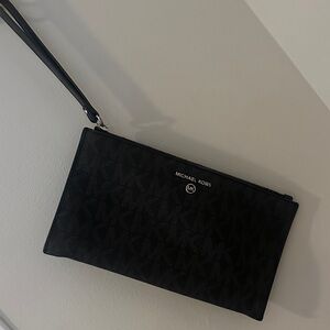 Michael Kors Elegant Black Clutch
